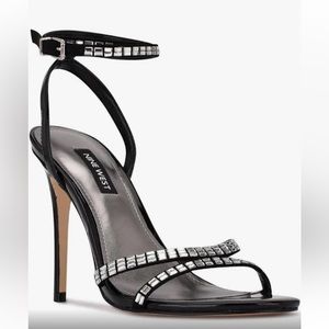 NWOT. Nine West Black Rhinestone Ankle Strap Dressy Heels Size 8.